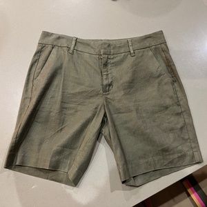 Level 99 Cindie stretch linen shorts - EUC - size 27 - green